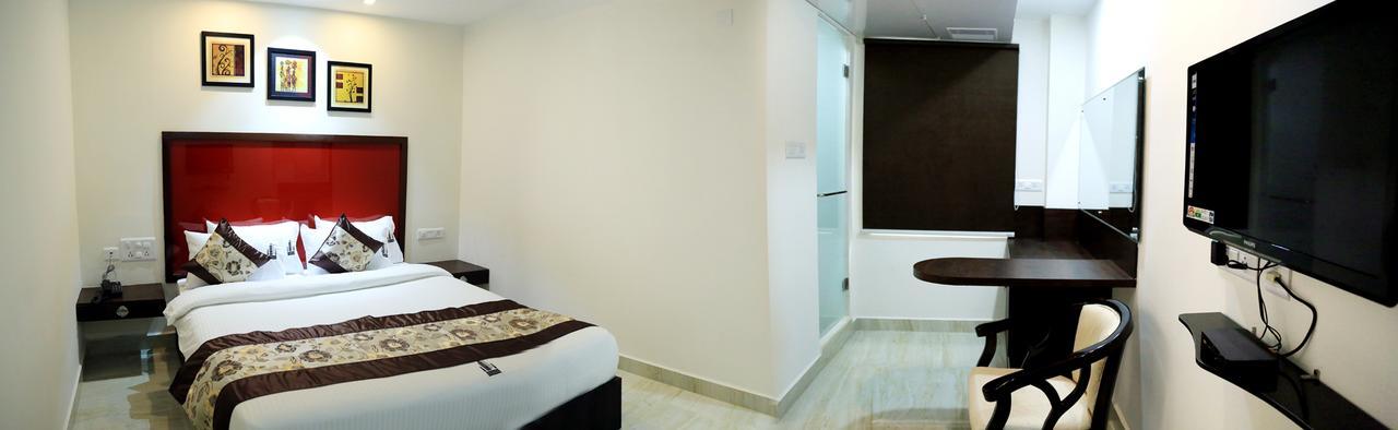 New Hotel Executive Inn Виджаявада Экстерьер фото